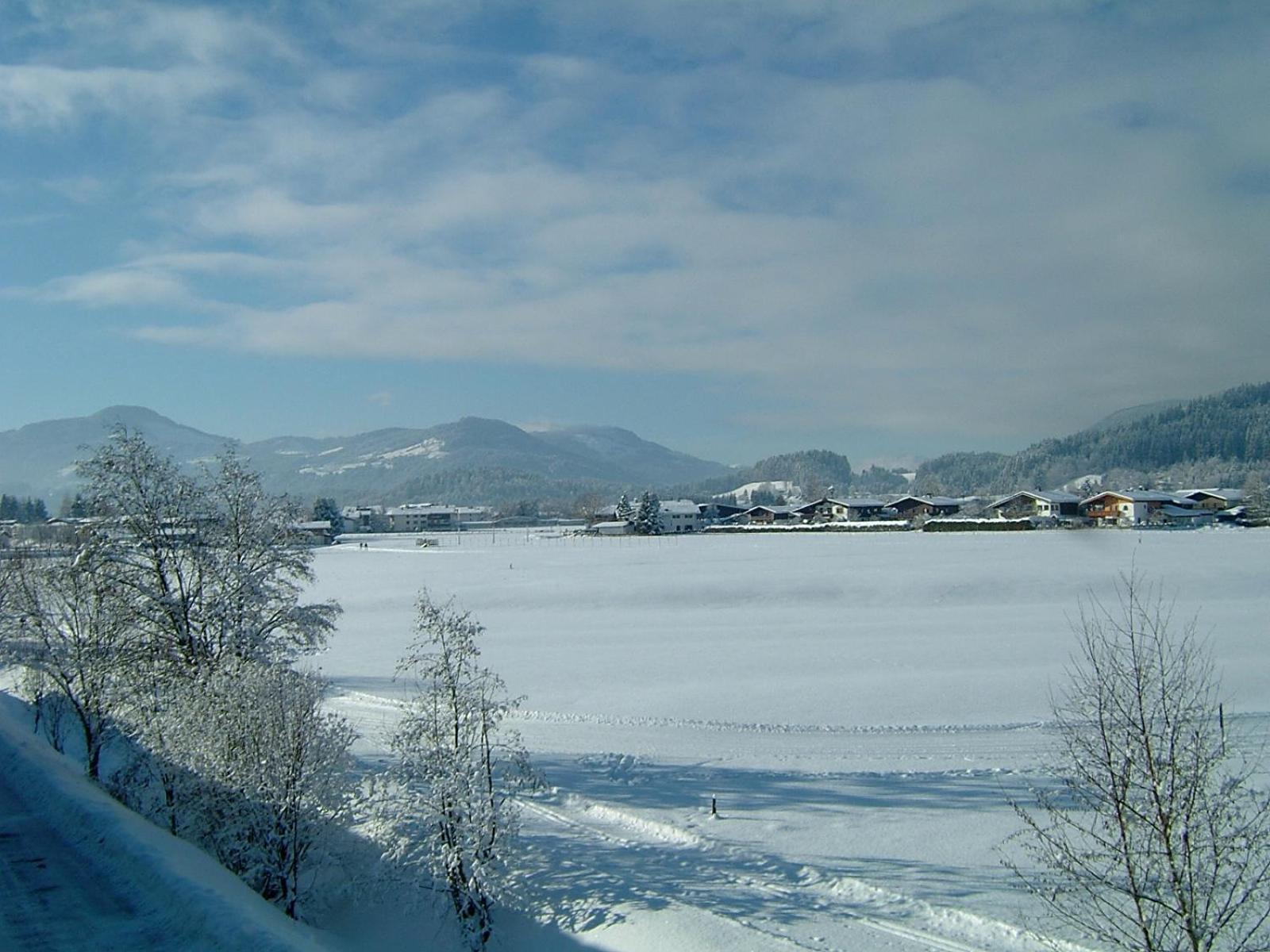 Foxes Mountain View By Z-K-H Rentals Rain  エクステリア 写真